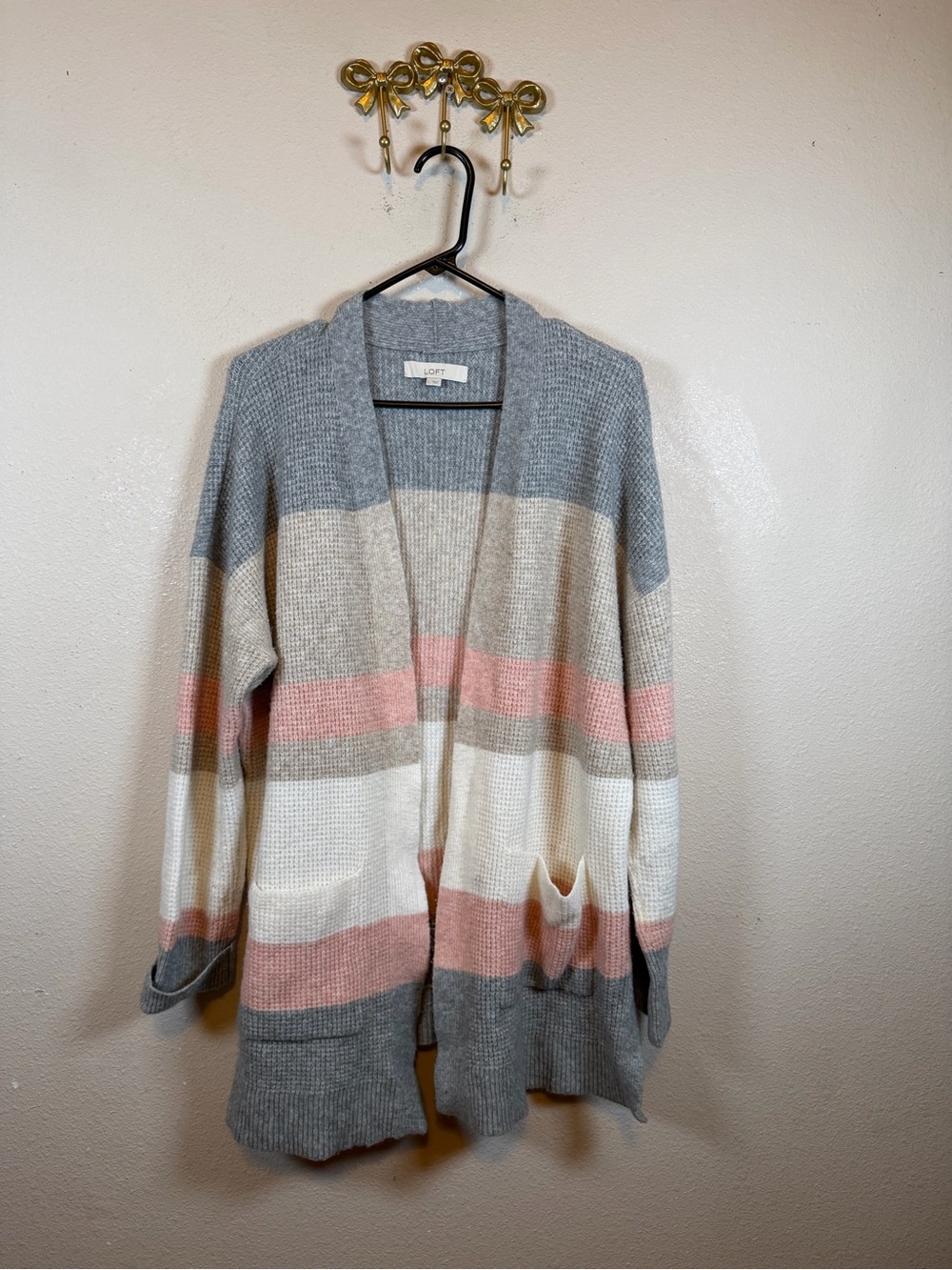 LOFT Open-Front Striped Cardigan in Gray, Cream & Pink. Size L